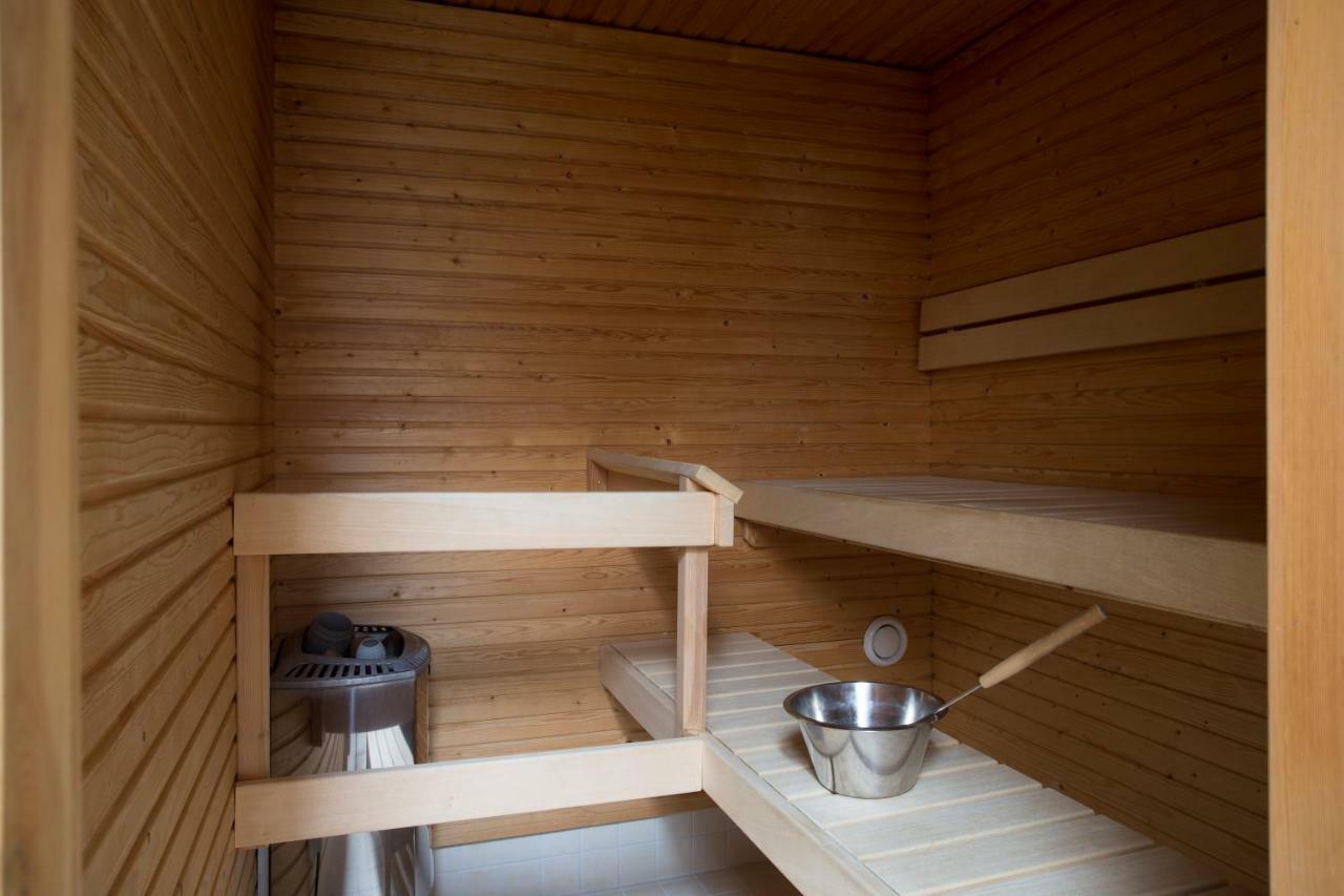 2Ndhomes 2Br City Center Penthouse With Balcony And Sauna Helsinki Eksteriør billede